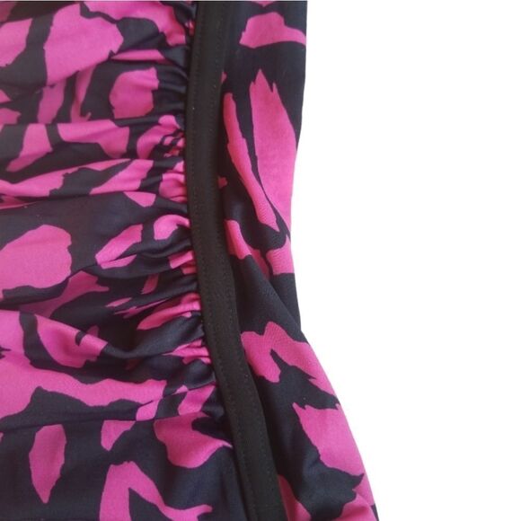 INC Internationals Concepts Animal Print One Piece Swimsuit SZ 10 - Picture 4 of 8